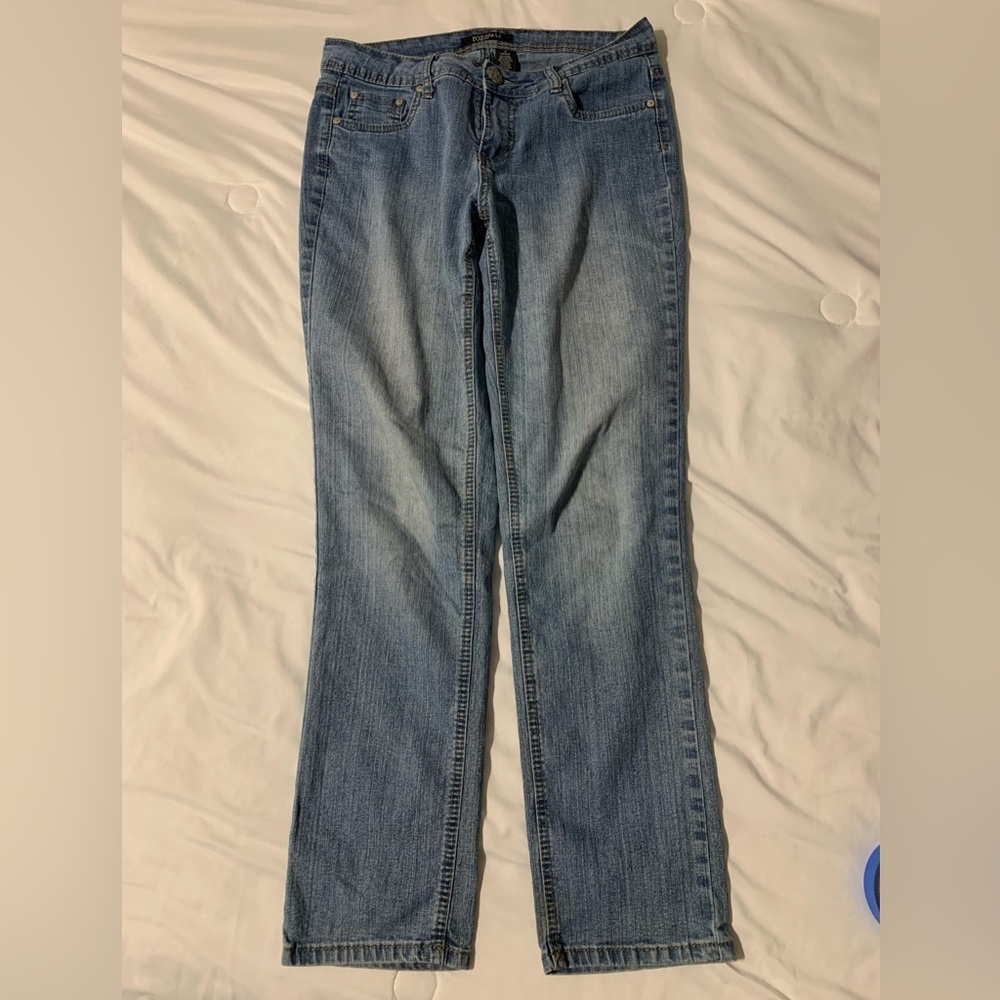 ROZ & ALI WOMEN'S JEANS BLUE SIZE 8 AVERAGE DENIM CASUAL PANTS STRETCH STRAIGHT